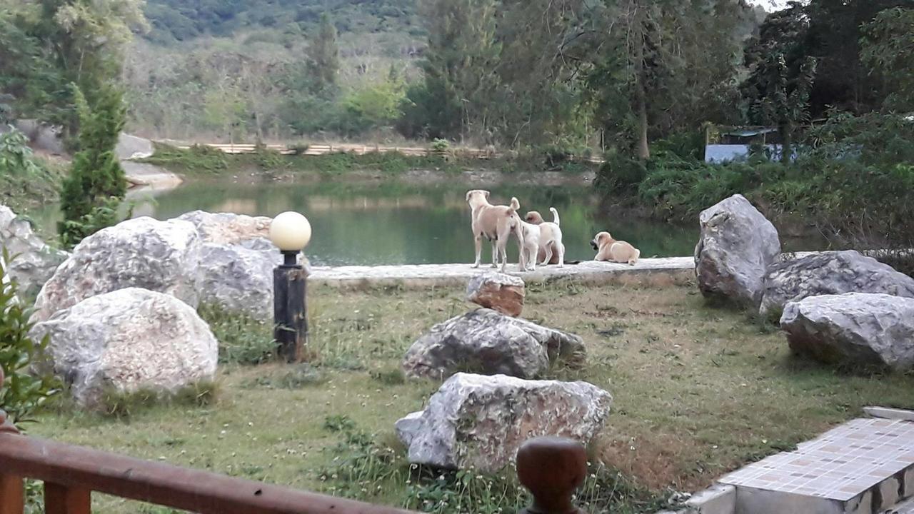 Baanraisooksangchan Kaeng Krachan Exteriér fotografie
