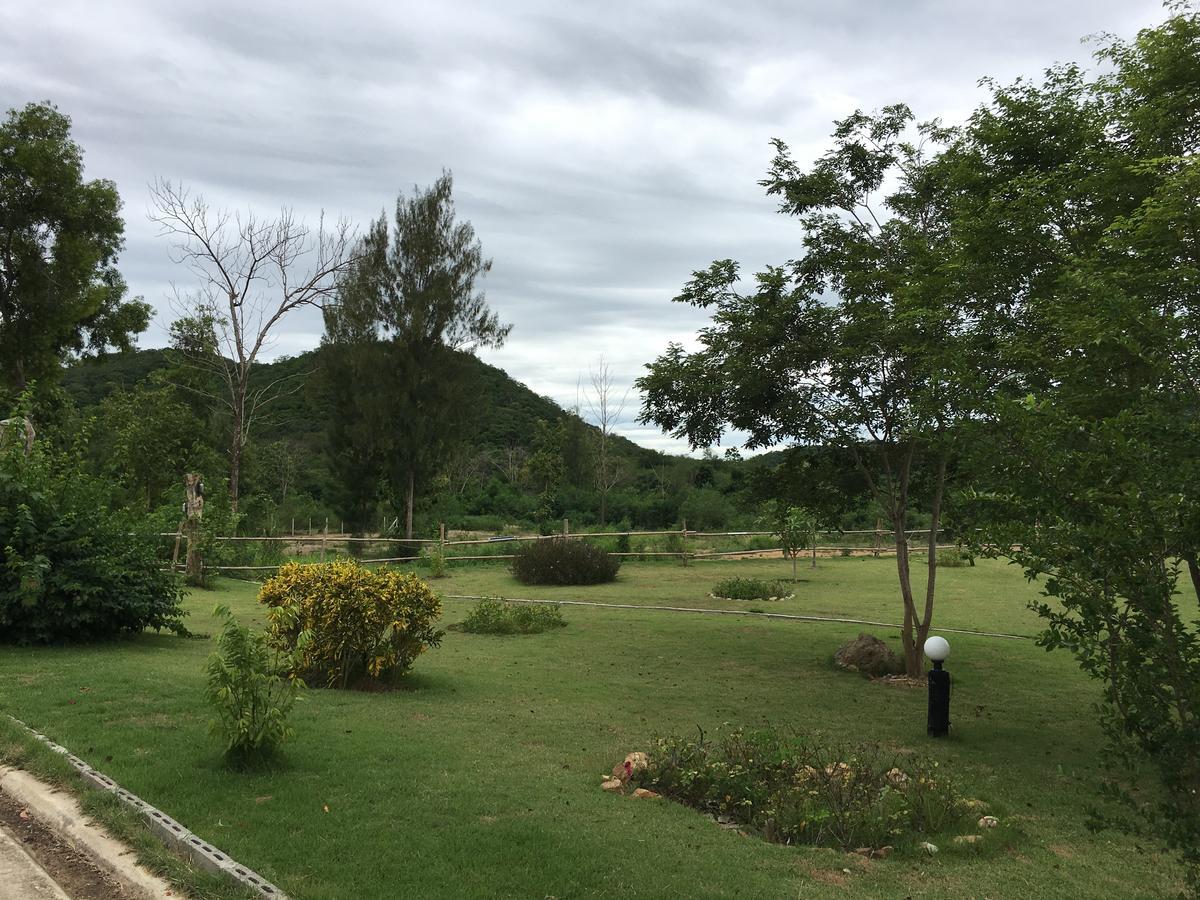 Baanraisooksangchan Kaeng Krachan Exteriér fotografie