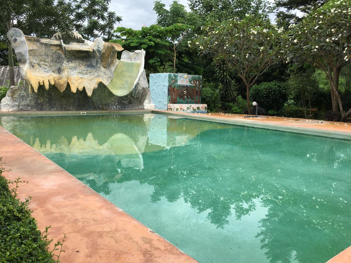 Baanraisooksangchan Kaeng Krachan Exteriér fotografie